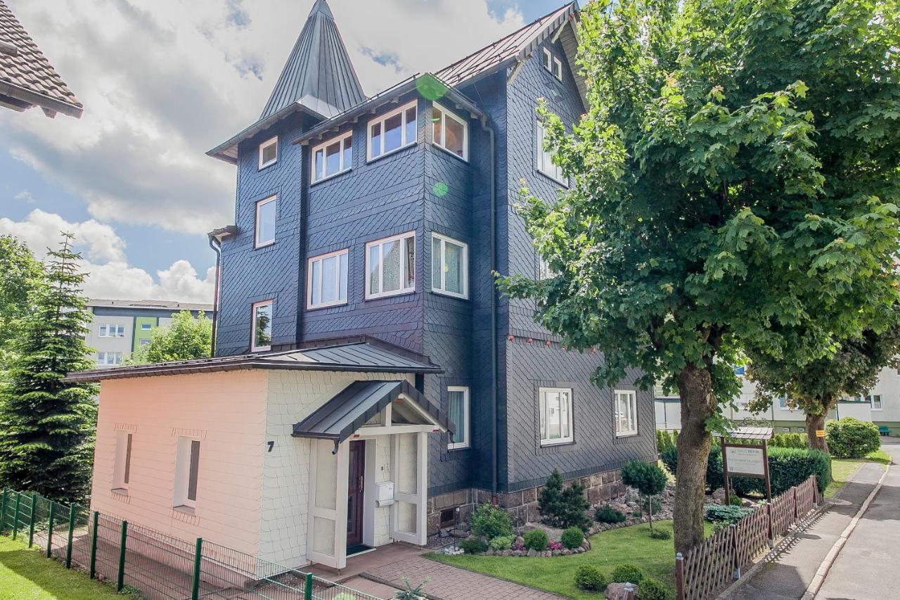 Haus Repin, Oberhof, Historische Villa Am Rennsteig, Thueringer Wald エクステリア 写真